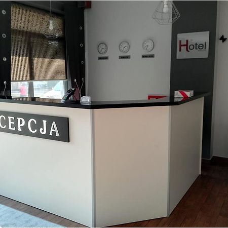 Hotel Kielce Esterno foto