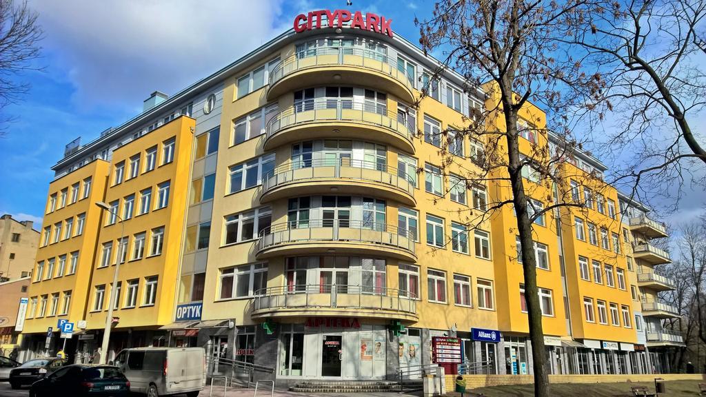 Hotel Kielce Esterno foto