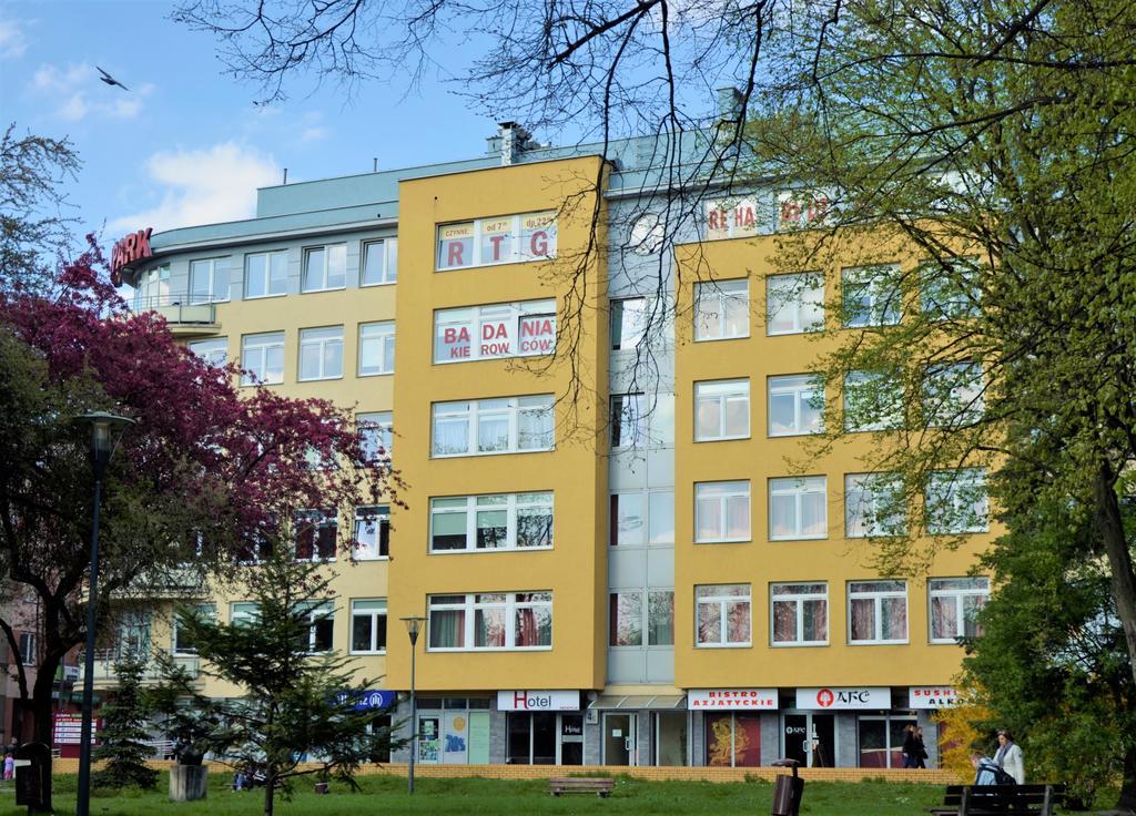 Hotel Kielce Esterno foto